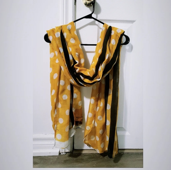 Geri lightweight scarf - Picture 1 of 2